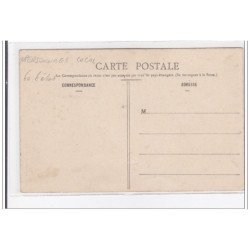 St-MARTIN-D'ESTREAUX : feu-bleu, (personnage local) - etat