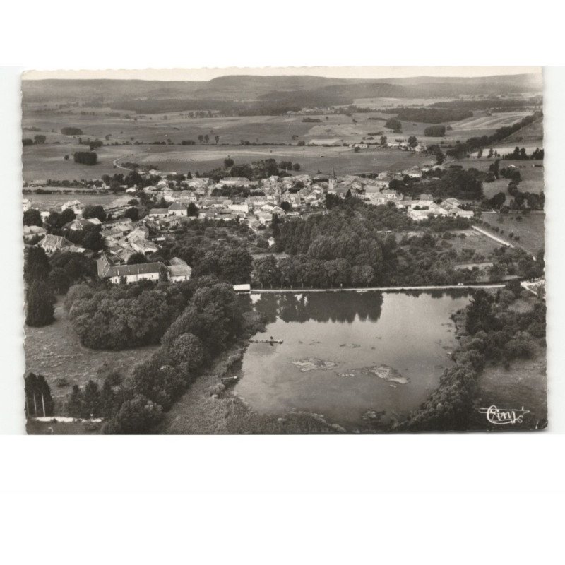 BULGNEVILLE: vue panoramique et l'étang vue aérienne 10x15 - très bon état