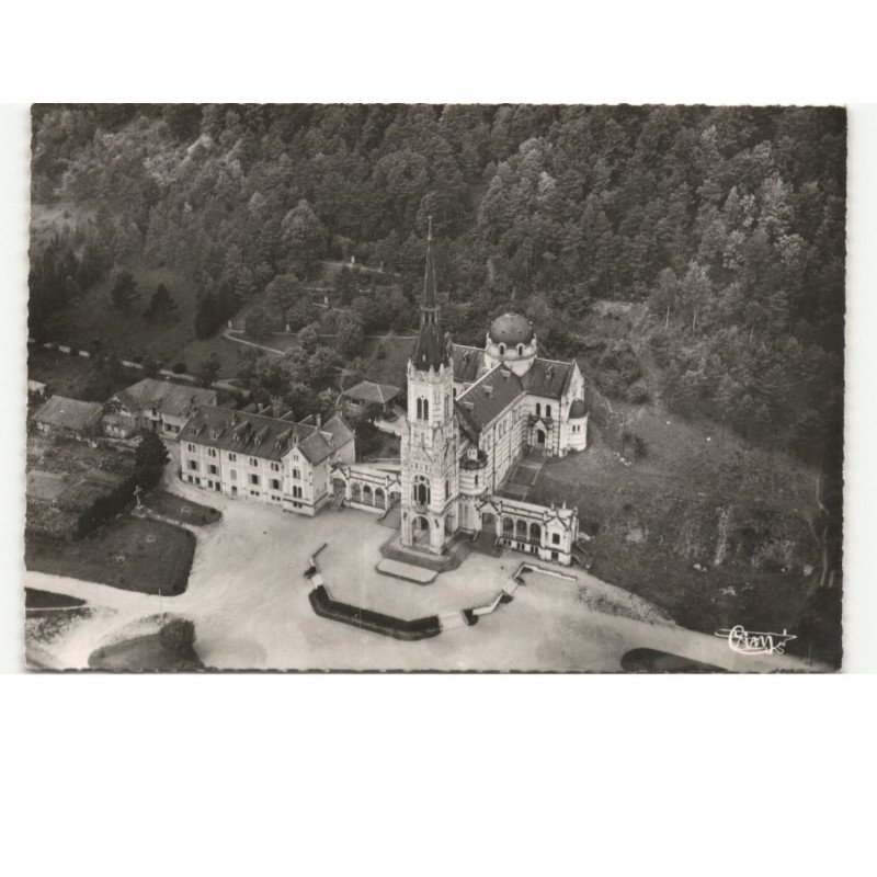 DOMREMY-la-PUCELLE: basilique nationale de sainte-jeanne-d'arc vue aérienne 10x15 - très bon état
