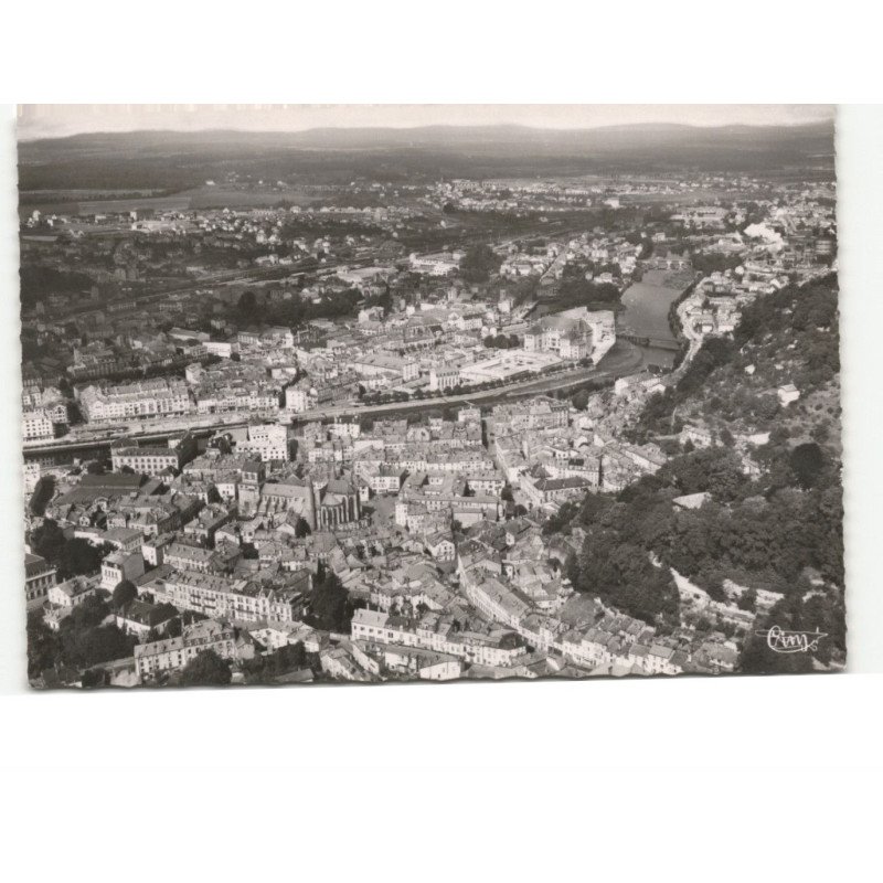 EPINAL: la basilique et la moselle vue aérienne 10x15 - très bon état