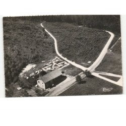 HAUT-JACQUES: l'auberge et son golf vue aérienne 10x15 - très bon état