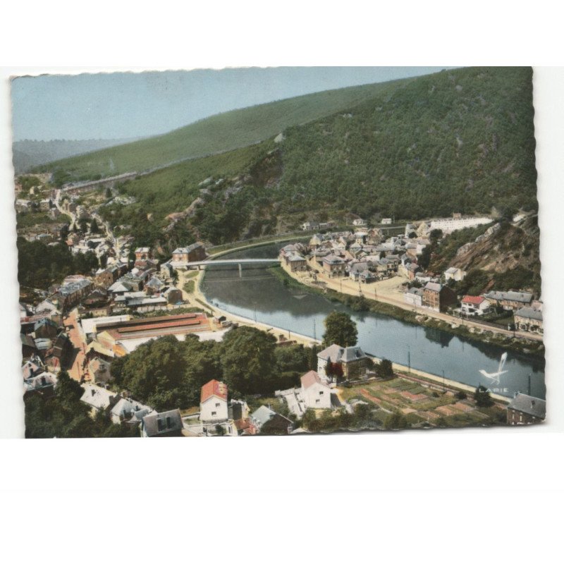 MONTHERME: château-regnault, vue sur l'ermitage vue aérienne 10x15 - très bon état