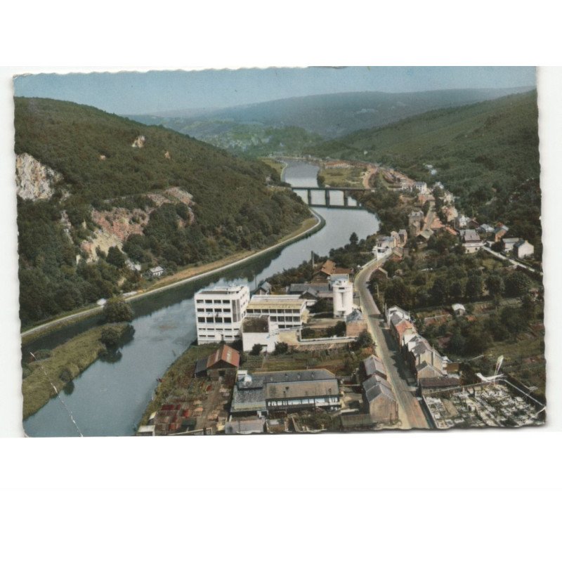 MONTHERME: château-regnault, vue sur l'ermitage vue aérienne 10x15 - état
