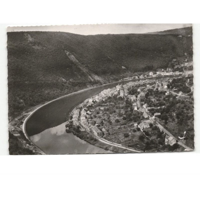 MONTHERME: le vieux monthermé vue aérienne 10x15 - très bon état