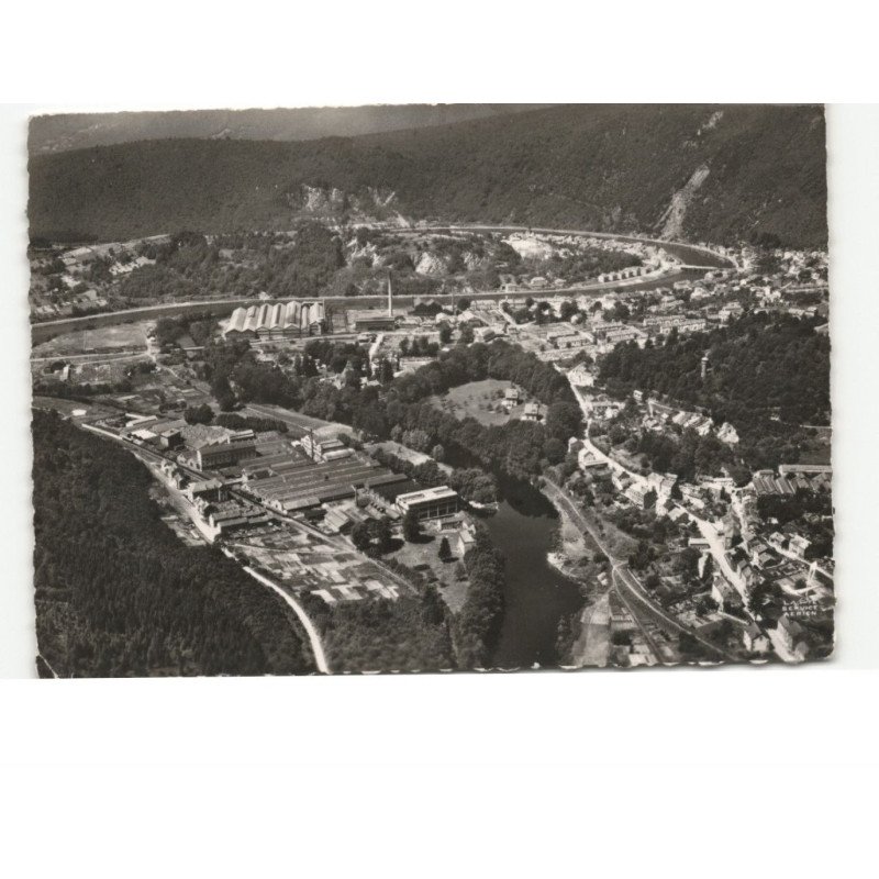 MONTHERME: le champ du trou et la longue-haie et la semoy: vue aérienne 10x15 - état