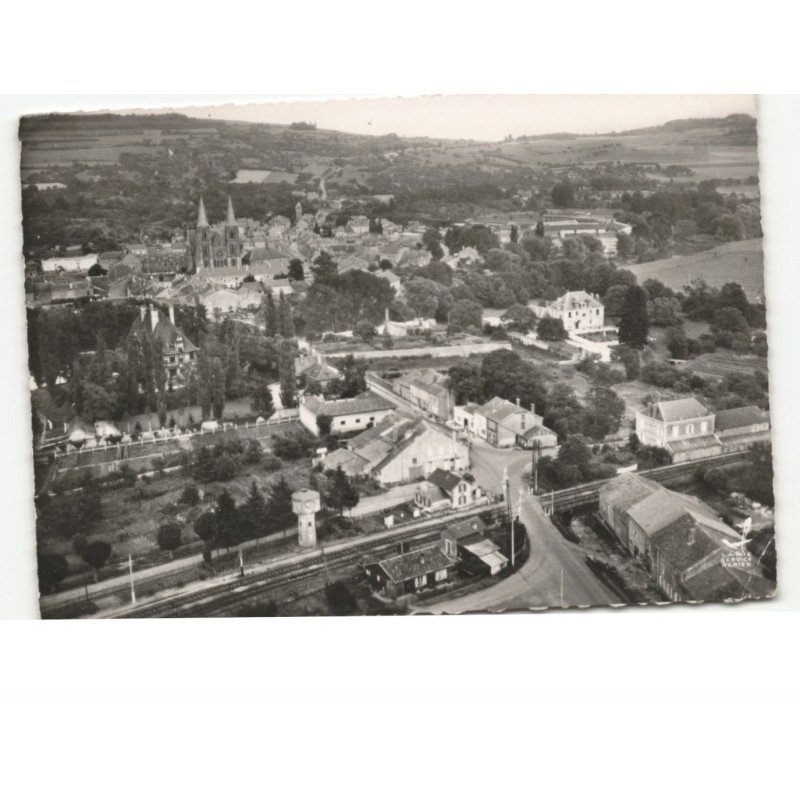 MOUZON: vue d'ensemble prise côté gare vue aérienne 10x15 - état