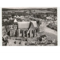 RENWEZ: l'église vue aérienne 10x15 - très bon état