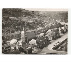 VIREUX-MOLHAIN: l'église, la poste et la mairie vue aérienne 10x15 - très bon état