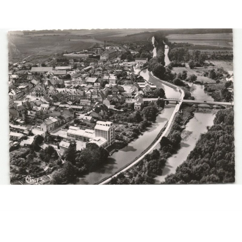 ATTIGNY: l'aisne et le canal vue aérienne 10x15 - très bon état