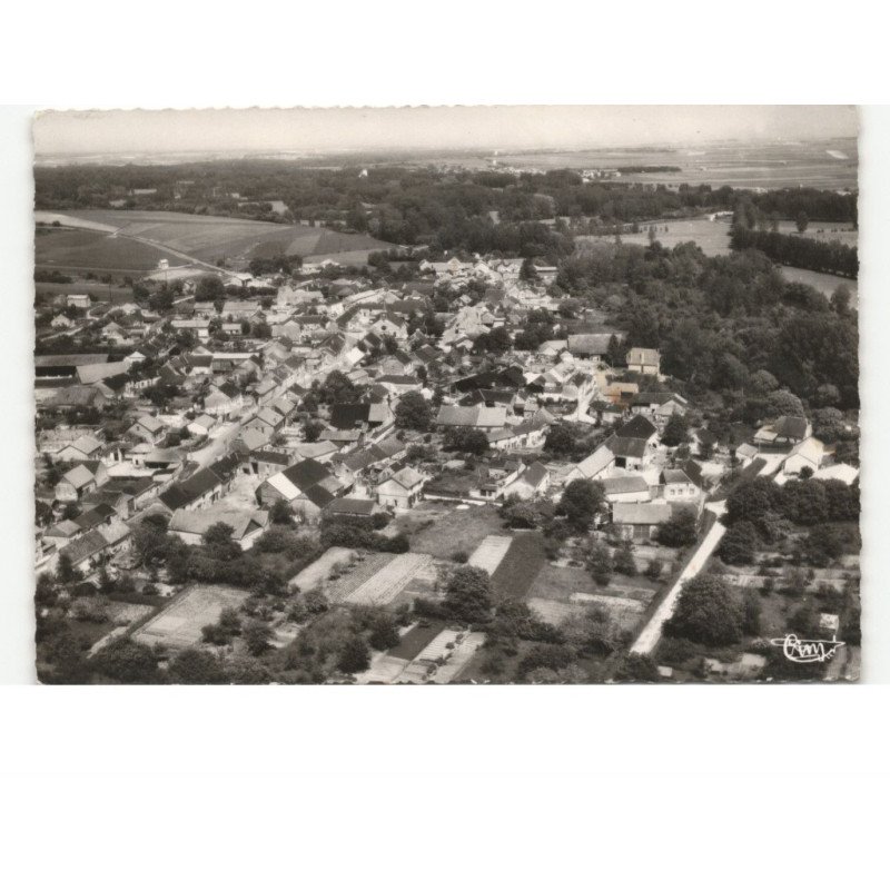 AVAUX: vue générale vue aérienne 10x15 - très bon état