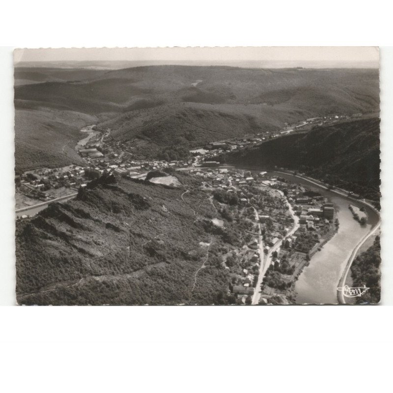 CHATEAU-REGNAULT: vue aérienne 10x15 - très bon état