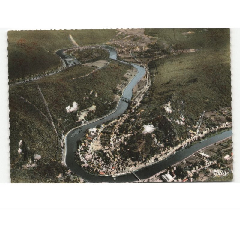 CHATEAU-REGNAULT: la boucle vue aérienne 10x15 - très bon état