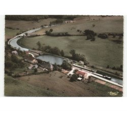 MONTGON: le bassin et les ecluses vue aérienne 10x15 - très bon état