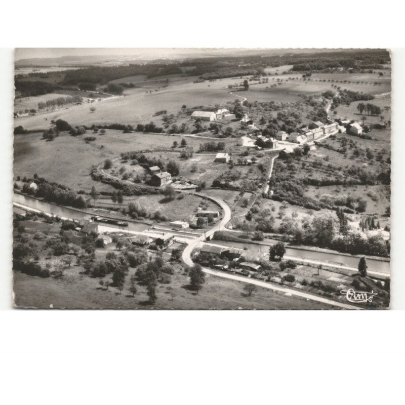 MONTGON: vue générale vue aérienne 10x15 - état