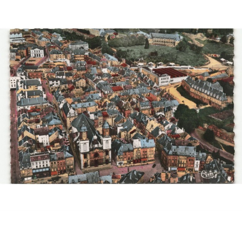 SEDAN: l'église saint-charles et l'école textile vue aérienne 10x15 - très bon état