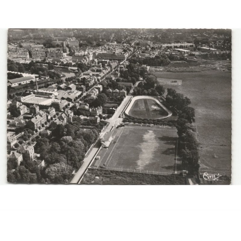 SEDAN: l'avenue philippoteaux, le stade et le vélodrome vue aérienne 10x15 - très bon état