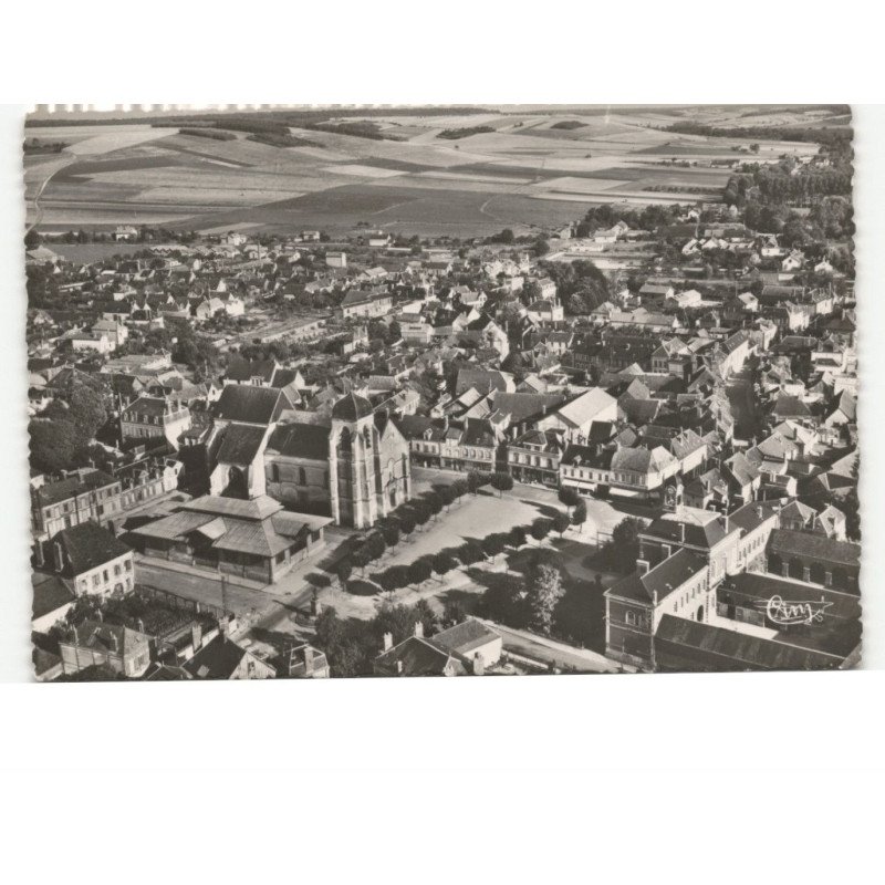 AIX-en-OTHE: sur le centre vue aérienne 10x15 - très bon état