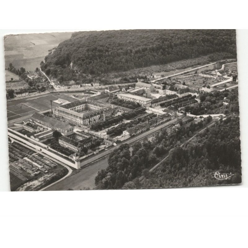 CLAIRVAUX: ancienne abbaye fondée en 1114 par saint-bernard vue aérienne 10x15 - très bon état