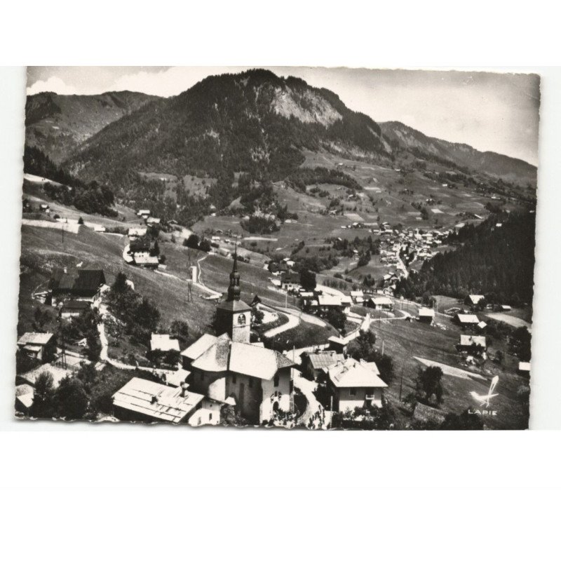 SAINT-NICOLAS-la-CHAPELLE: vue générale sur saint-nicolas, au fond flumet le gateau vue aérienne 10x15 - état