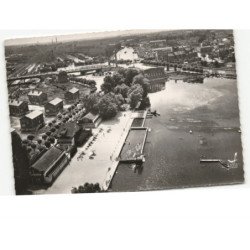 SAINT-QUENTIN: la piscine d'été vue aérienne 10x15 - très bon état