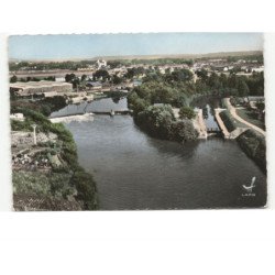 SOISSONS: vue aérienne 10x15 - très bon état
