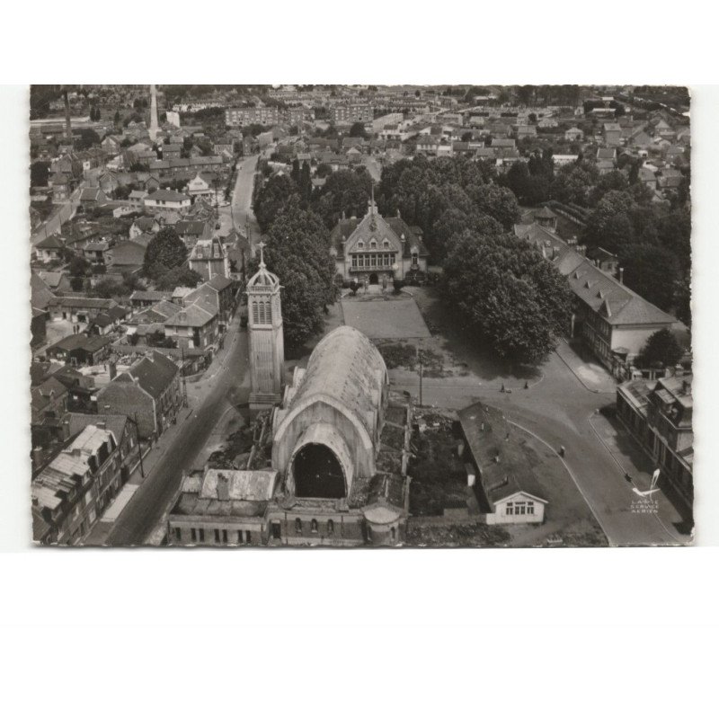 TERGNIER: l'église et la mairie vue aérienne 10x15 - très bon état