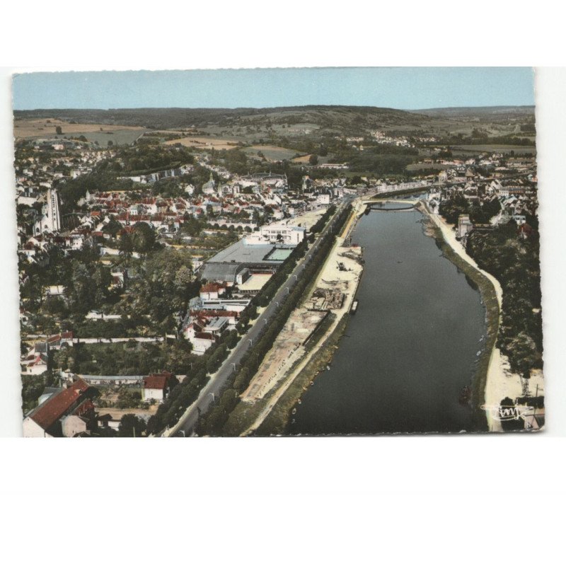 CHATEAU-THIERRY: vue panoramique vue aérienne 10x15 - très bon état
