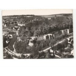 CHATEAU-THIERRY: le château vue aérienne 10x15 - très bon état