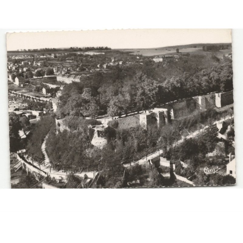 CHATEAU-THIERRY: le château vue aérienne 10x15 - très bon état