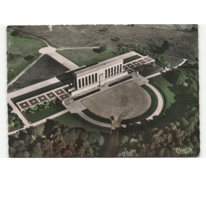 CHATEAU-THIERRY: mémorial américain de la cote 204 vue aérienne 10x15 - état