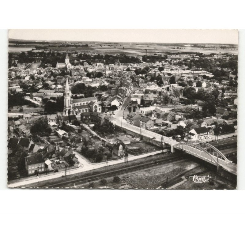 CHAUNY: vue aérienne 10x15 - très bon état