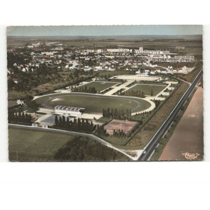 LAON: le stade vue aérienne 10x15 - état