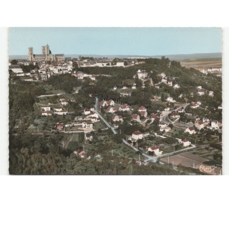 LAON: vue aérienne 10x15 - très bon état