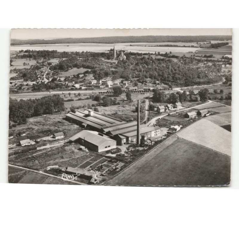 MONT-NOTRE-DAME: usine des engrais elgé vue aérienne 10x15 - très bon état