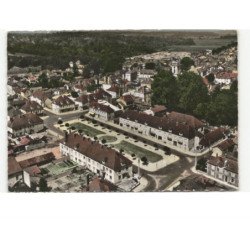 BRIENNE-le-CHATEAU: place de la république vue aérienne 10x15 - très bon état