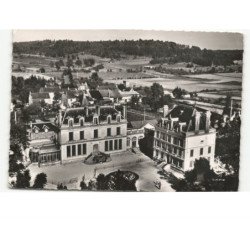 ESSOYES: le château et les écoles vue aérienne 10x15 - état