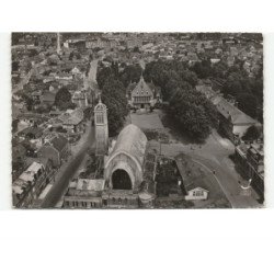 TERGNIER: l'église et la mairie vue aérienne 10x15 - très bon état