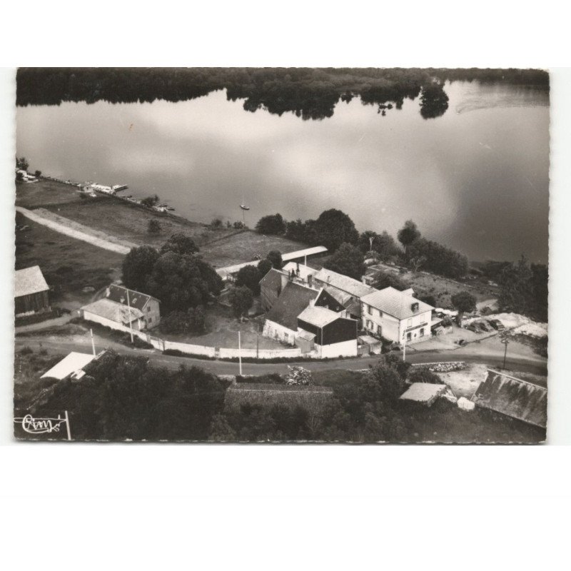 AYDAT: le lac vue aérienne 10x15 - très bon état