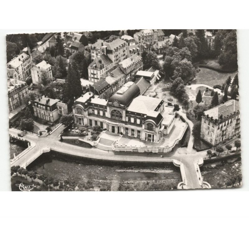 LA BOURBOULE: vue générale du casino vue aérienne 10x15 - très bon état