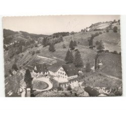 LA BOURBOULE: chalet d'enfants, blanche neige et les 7 nains vue aérienne 10x15 - très bon état