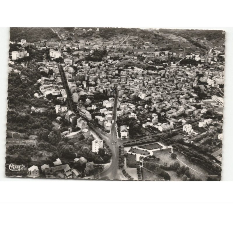 CHATEL-GUYON: vue générale vue aérienne 10x15 - très bon état