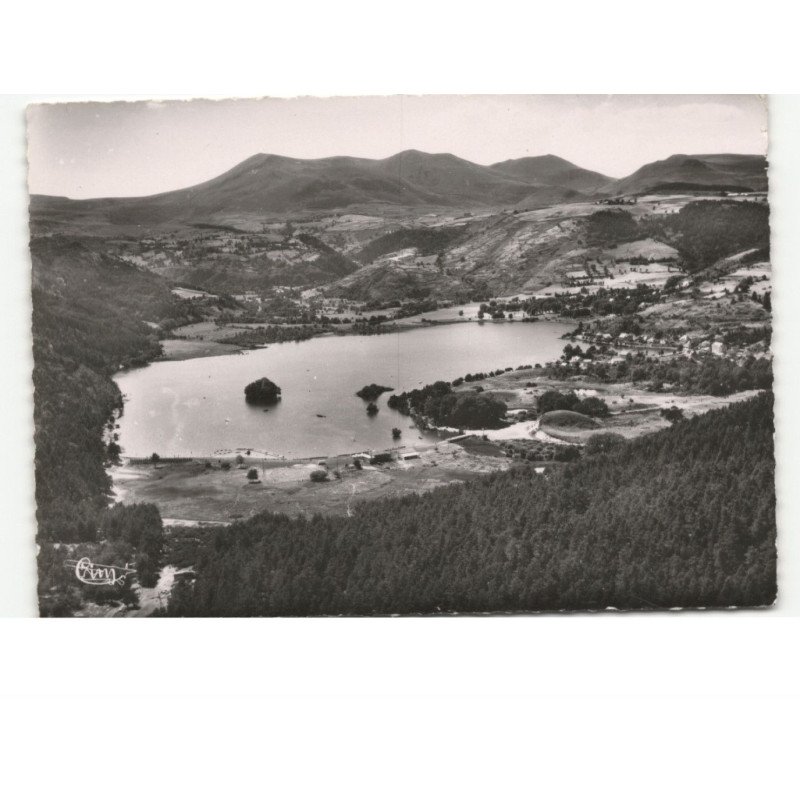 environs de MUROL: lac chambon et la chaîne des monts dore vue aérienne 10x15 - très bon état