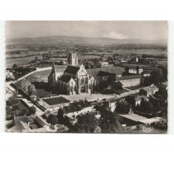 BOURG-en-BRESSE: église de brou vue aérienne 10x15 - très bon état