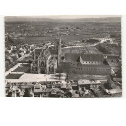 BOURG-en-BRESSE: l'église de brou vue aérienne 10x15 - très bon état