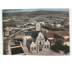 BOURG-en-BRESSE: l'église de brou vue aérienne 10x15 - état