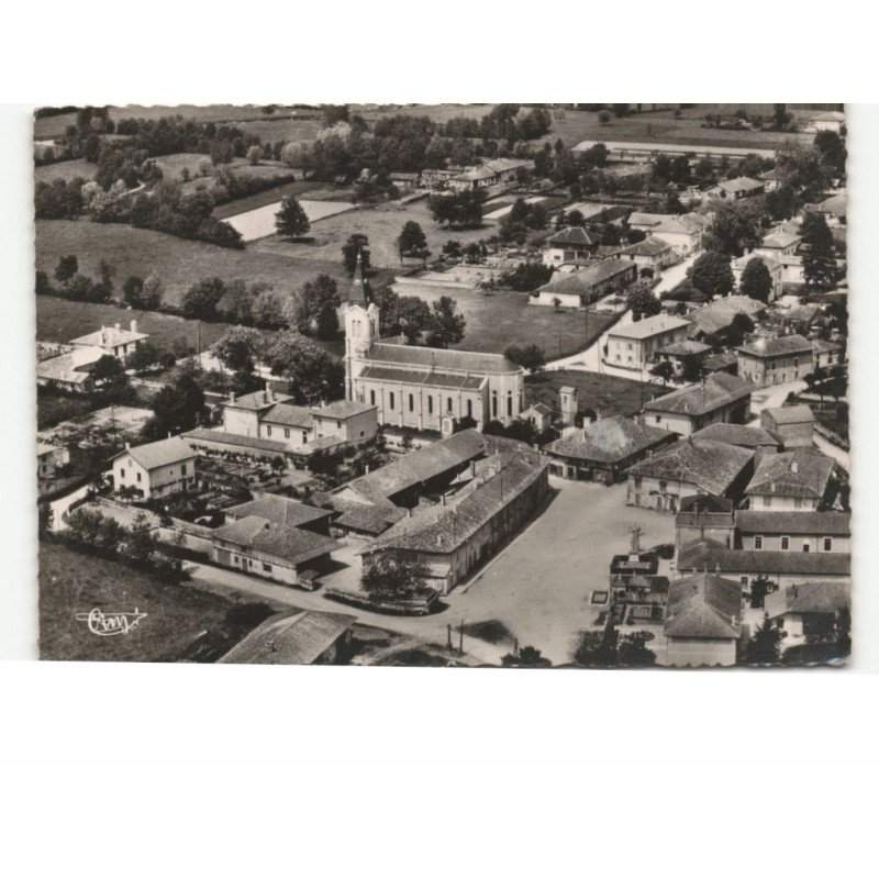 CRAS-sur-REYSSOUZE: l'église vue aérienne 10x15 - état