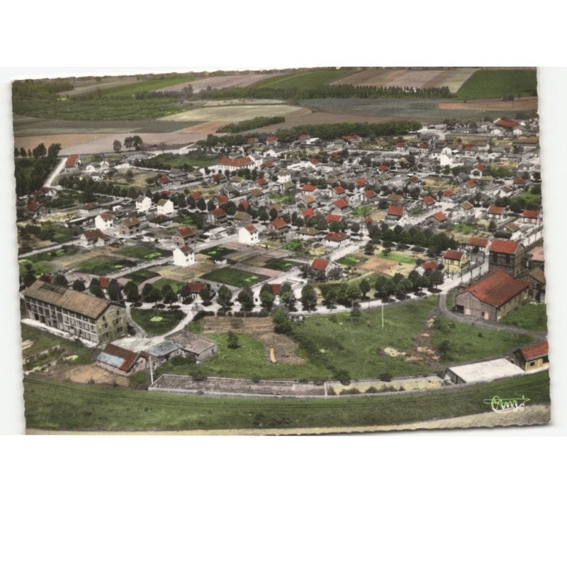 MONTESCOURT-LIZEROLLES: la cité vue aérienne 10x15 - très bon état