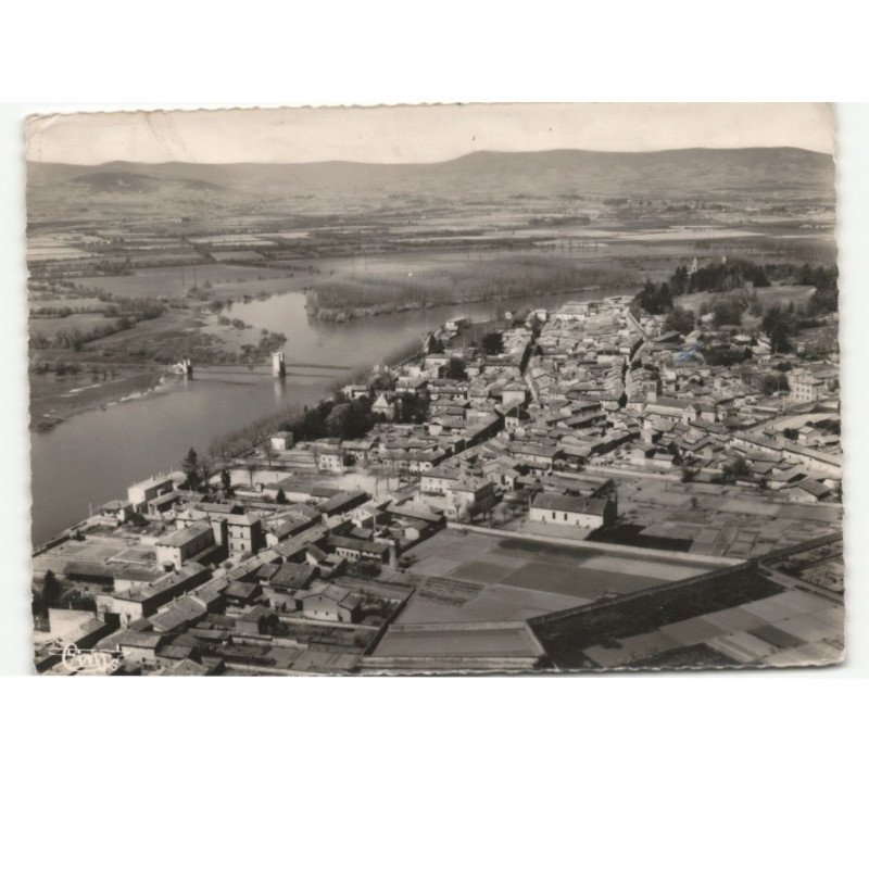 MONTMERLE-sur-SAONE:la saône et le beaujolais vue aérienne 10x15 -  état (timbre arraché)