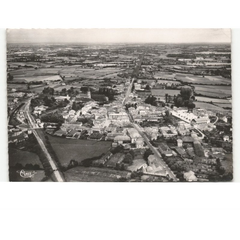 MONTREVEL: vue générale vue aérienne 10x15 - état
