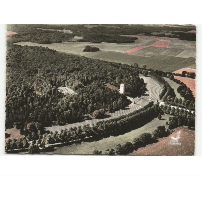 BELLEAU: le cimetière américain vue aérienne 10x15 - très bon état